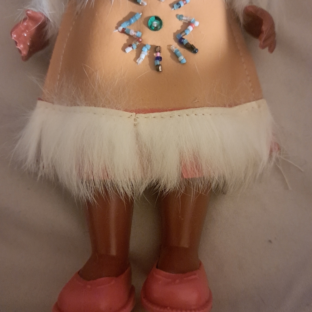 Vintage Native American Inspired Doll with Baby & Papoose & Beaded Dress - Picture 3 of 7